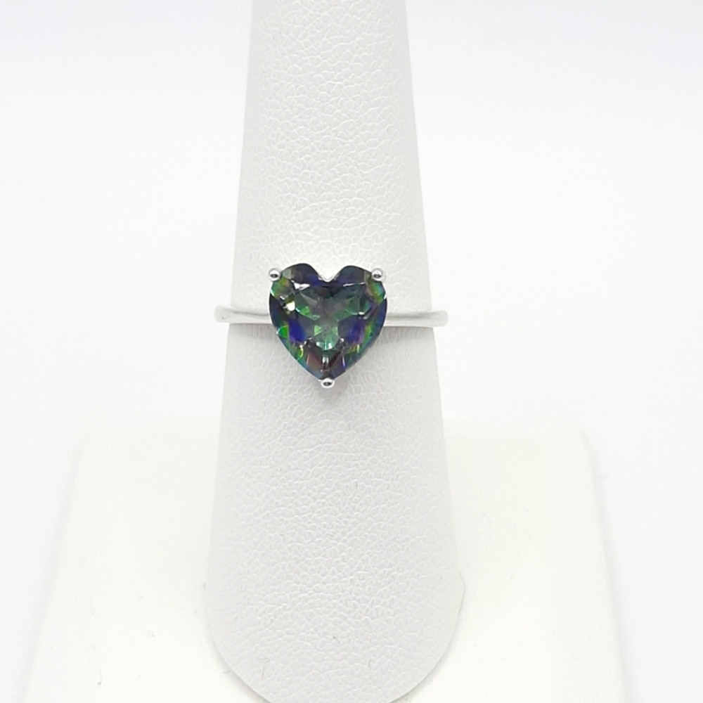 Mystic Quartz Heart Cut Ring Vivid Rainbow Colors New - Picture 2 of 8